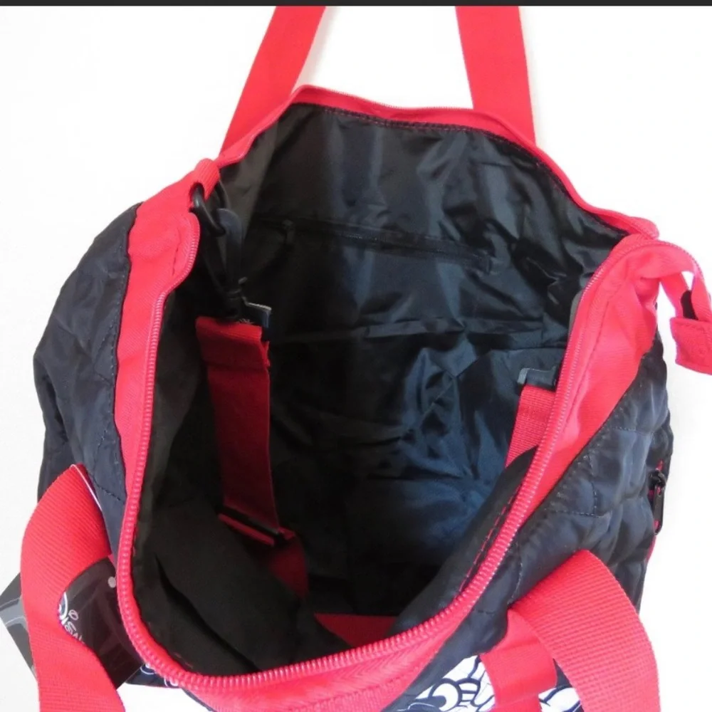 Mickey & Minnie Tote by Bioworld.